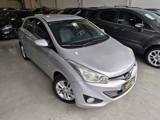 HYUNDAI HB20 1.6 PREMIUM 16V FLEX 4P MANUAL